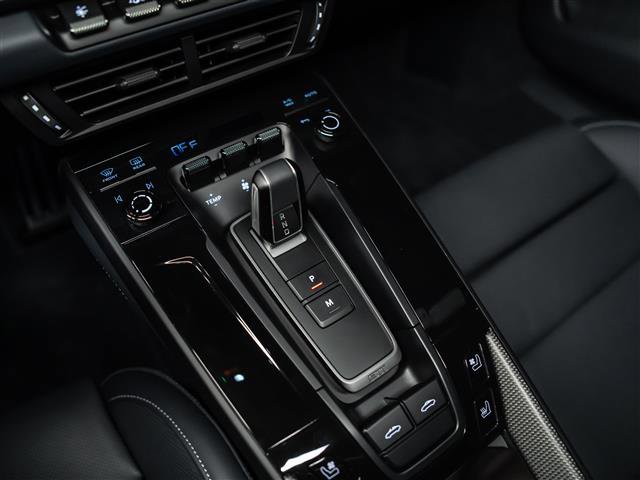 Certified 2026 Porsche 911 Targa 4 GTS image 32