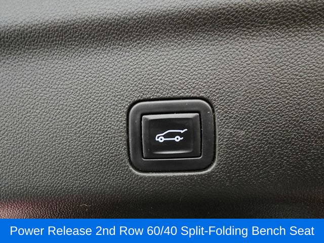 Used 2022 GMC Yukon XL AT4 w/ Technology Package AWD/4WD image 38