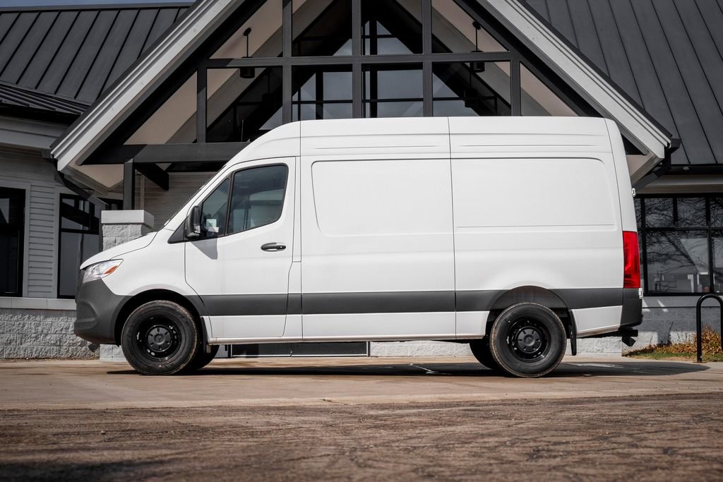 New 2025 Mercedes-Benz Sprinter 2500 video 3