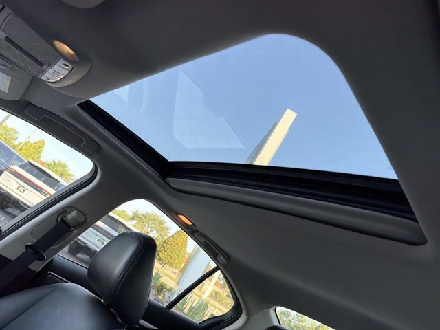 Used 2015 INFINITI Q50 AWD w/ Moonroof Package image 33