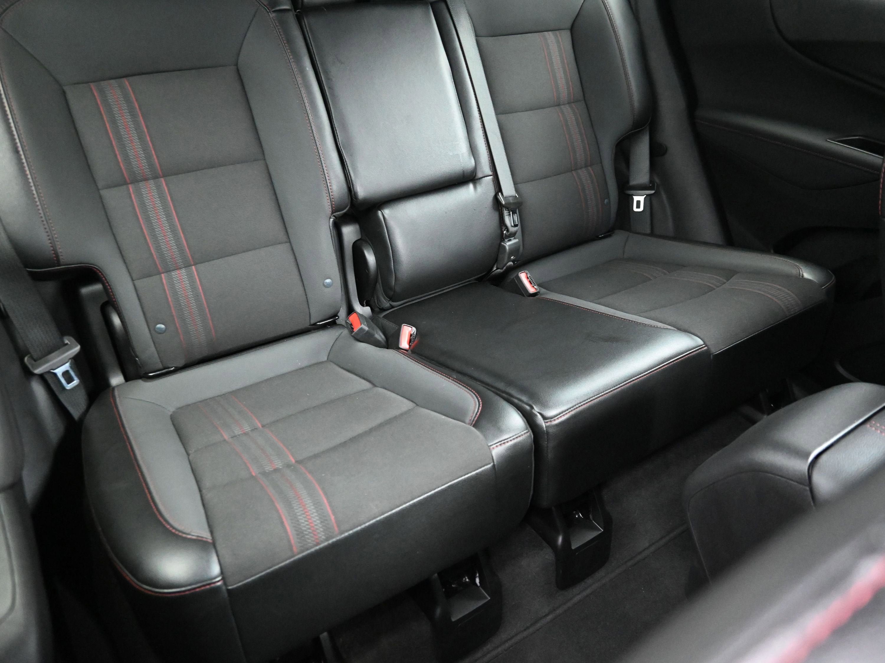 Used 2024 Chevrolet Equinox RS image 32