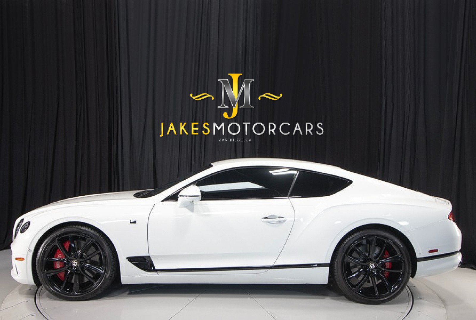 Used 2020 Bentley Continental GT V8 AWD/4WD image 2