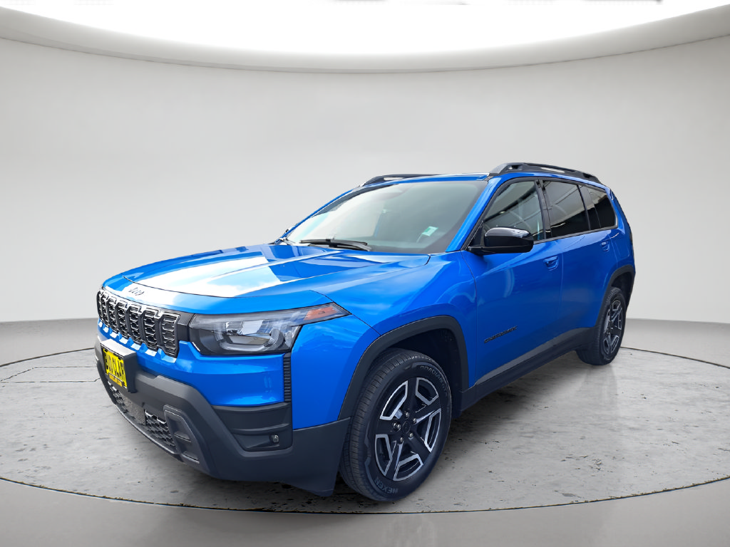 New 2026 Jeep Cherokee Laredo AWD/4WD image 1