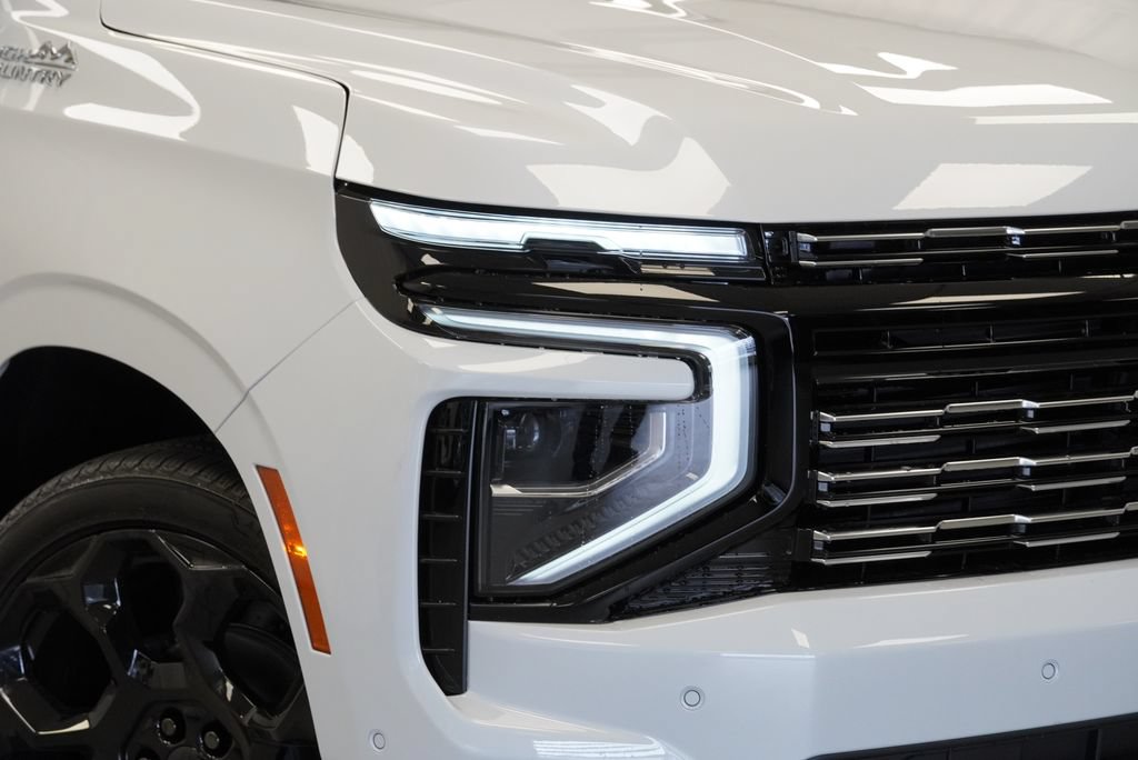 New 2026 Chevrolet Suburban High Country AWD/4WD image 37