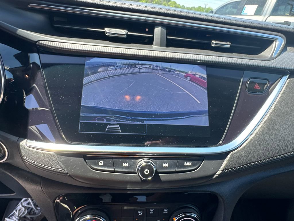 Used 2023 Buick Encore GX Preferred w/ Cold Weather Comfort Package AWD/4WD image 29