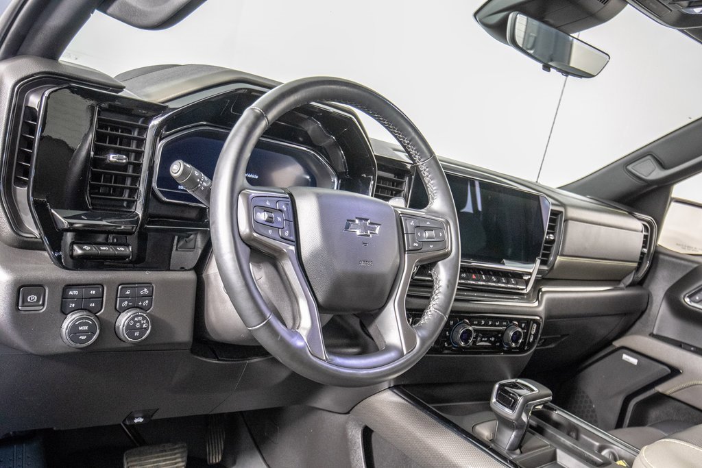 Used 2024 Chevrolet Silverado 1500 ZR2 w/ Technology Package image 14