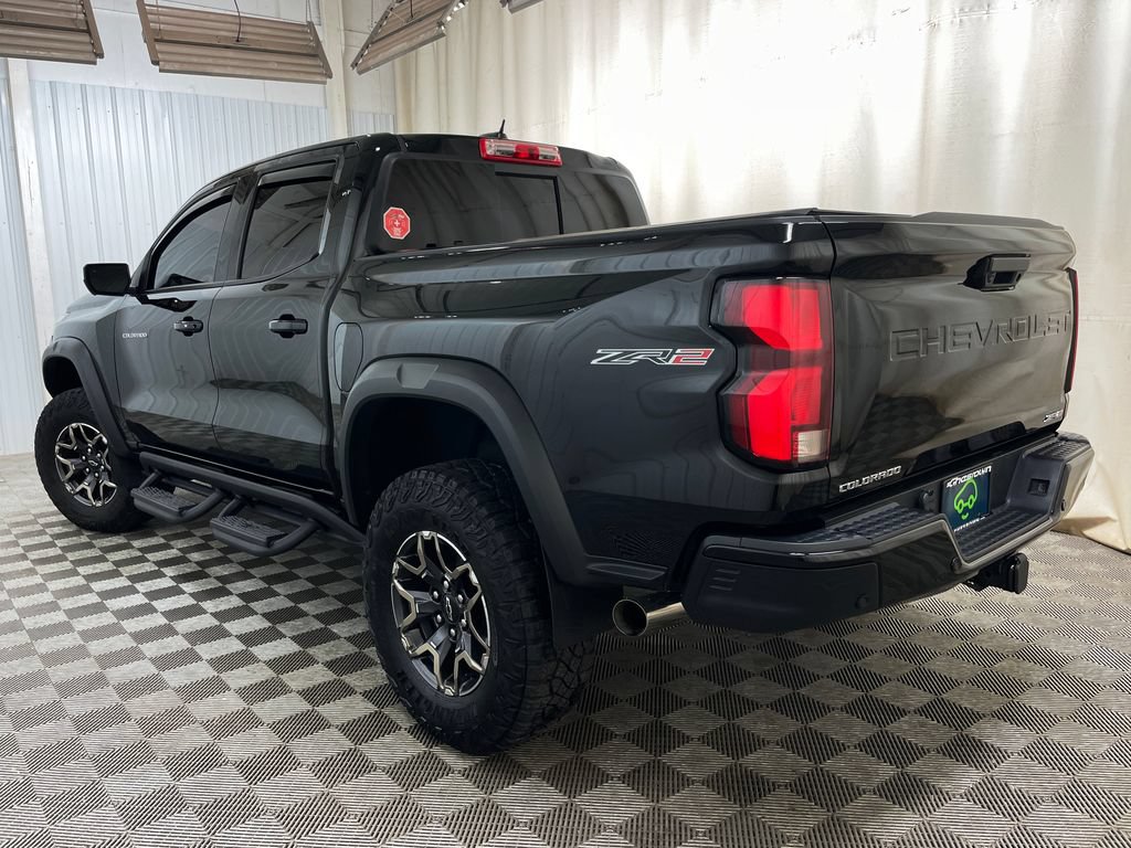Used 2024 Chevrolet Colorado ZR2 w/ ZR2 Convenience Package III AWD/4WD image 20