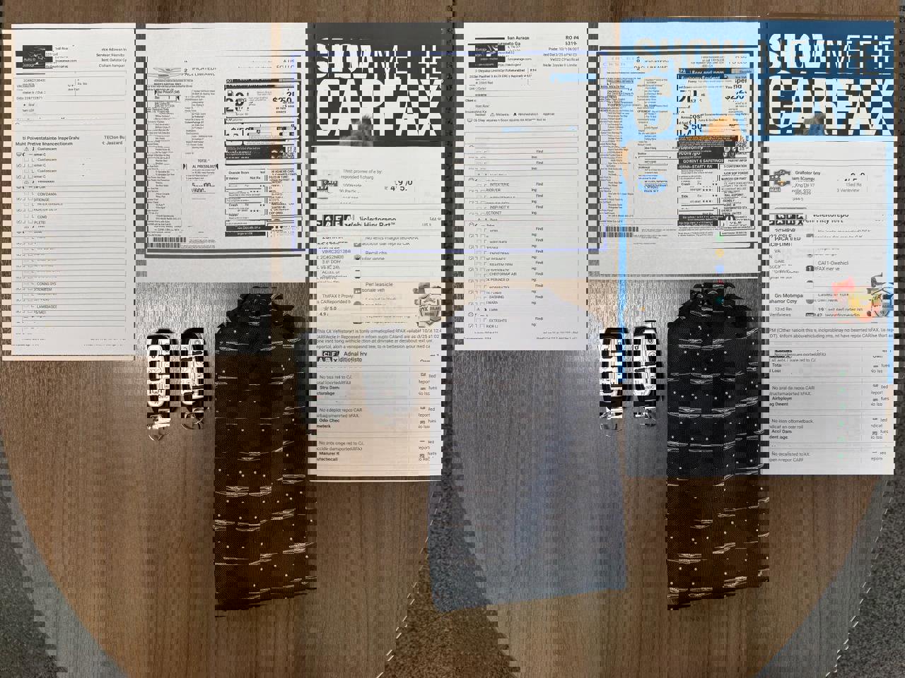 Used 2022 Chrysler Pacifica Limited w/ Uconnect Theater Family Group image 71