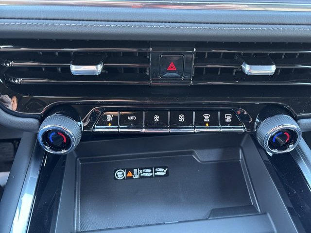 New 2026 Chevrolet Suburban Z71 w/ Z71 Off-Road Package image 16