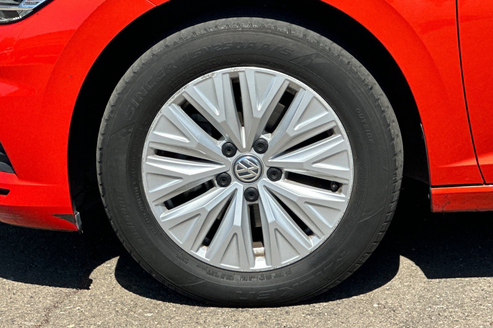 Used 2019 Volkswagen Jetta S w/ Driver Assistance Package FWD image 41