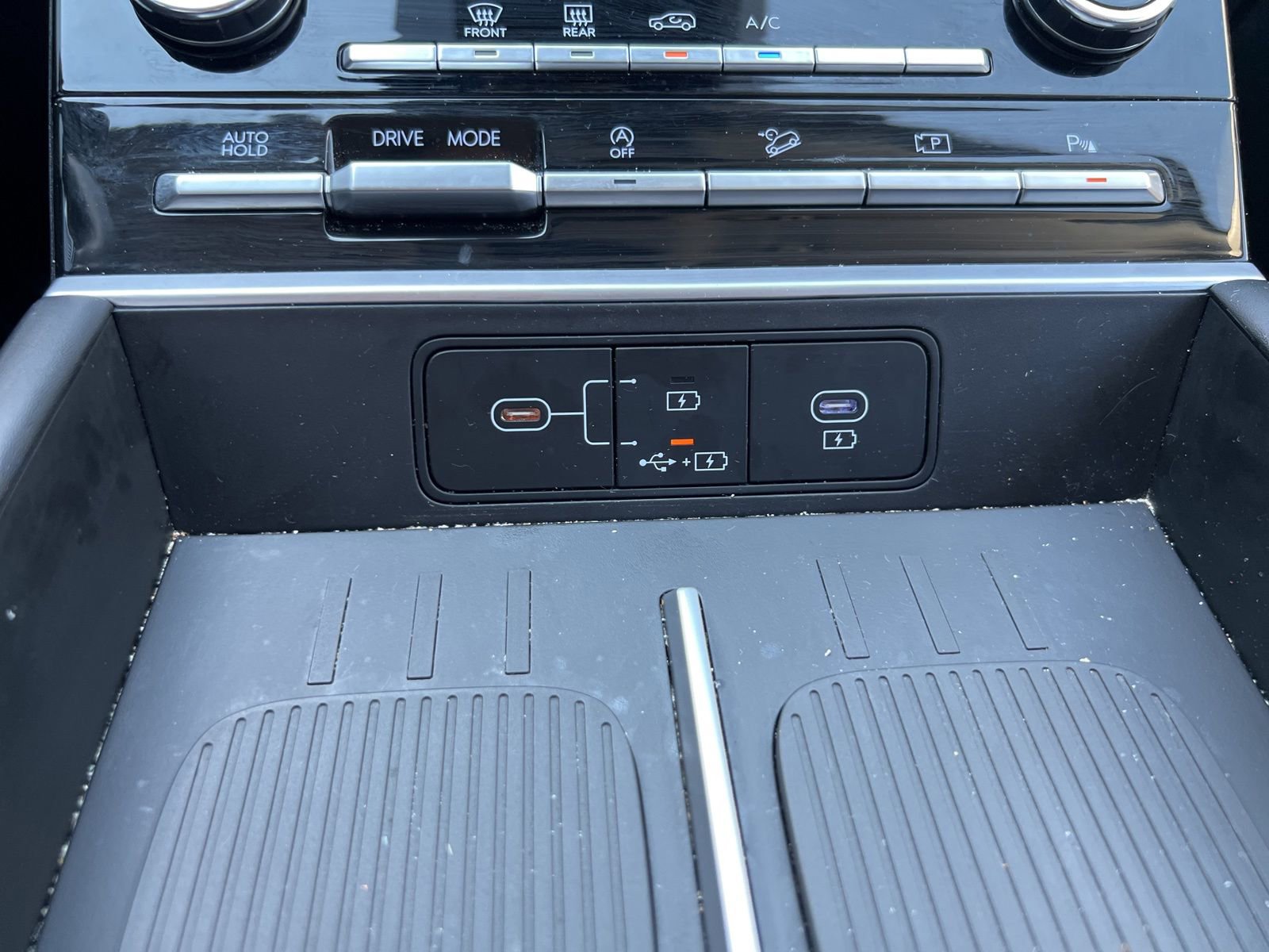 Used 2024 Hyundai Santa Fe SE image 18