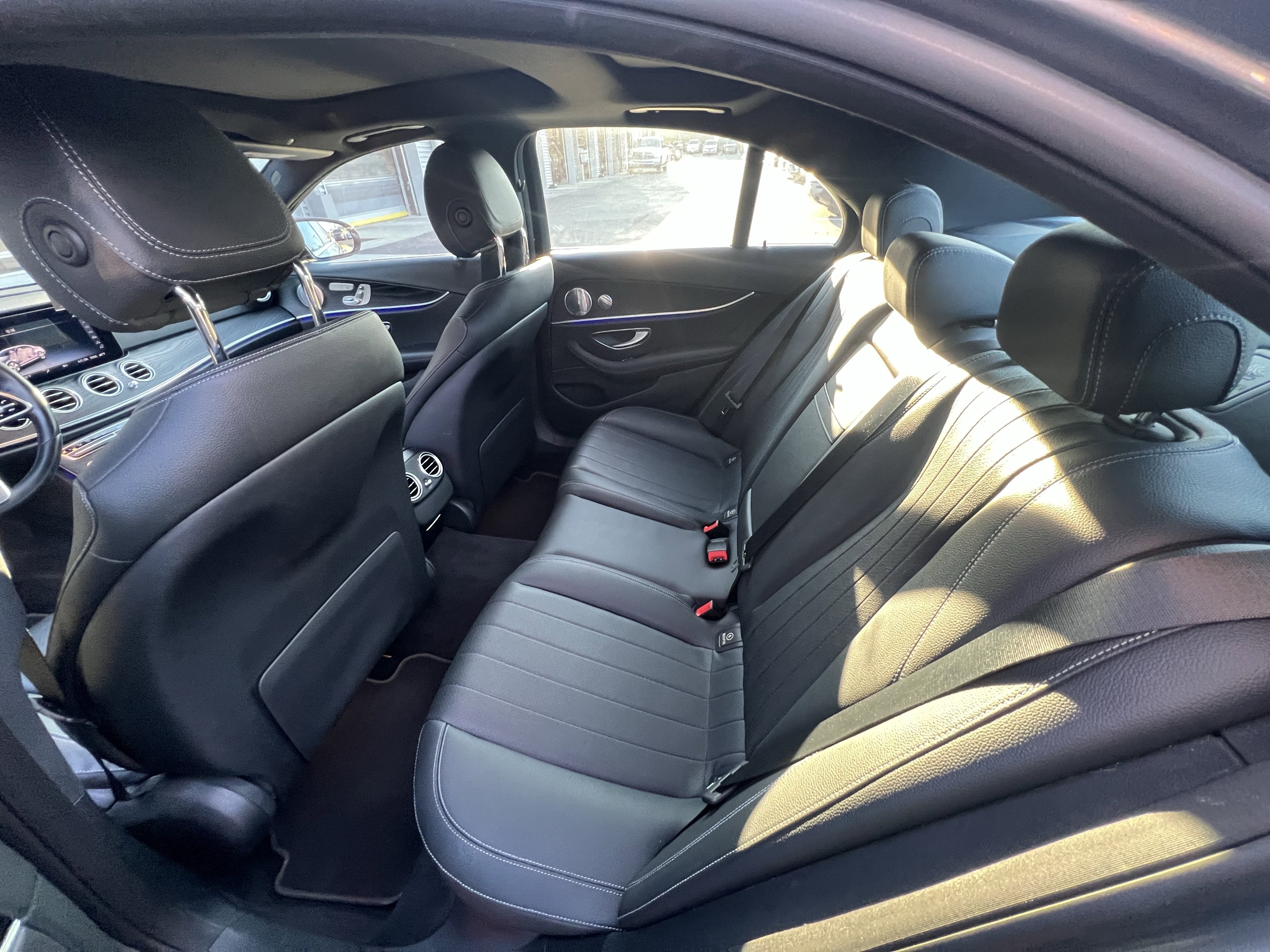 Used 2020 Mercedes-Benz E 350 E 350 image 30