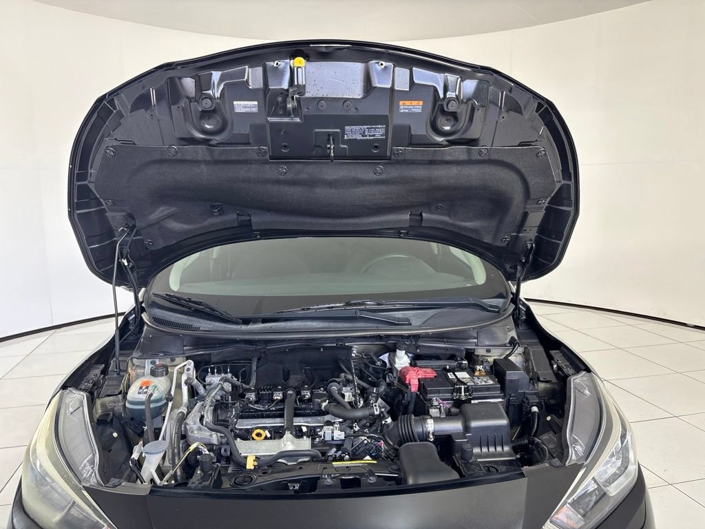 Used 2021 Nissan Versa S FWD image 11