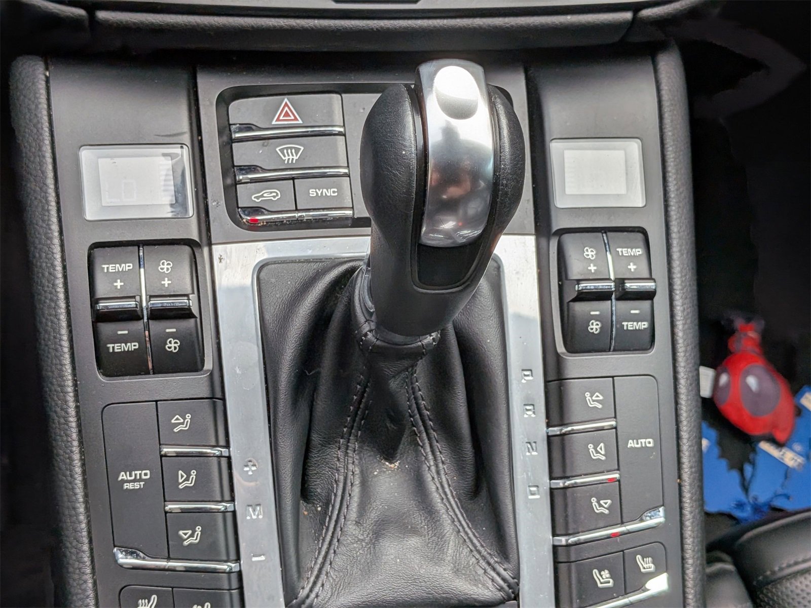 Used 2021 Porsche Macan image 27