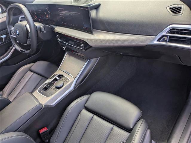 Used 2025 BMW 330i Sedan image 21
