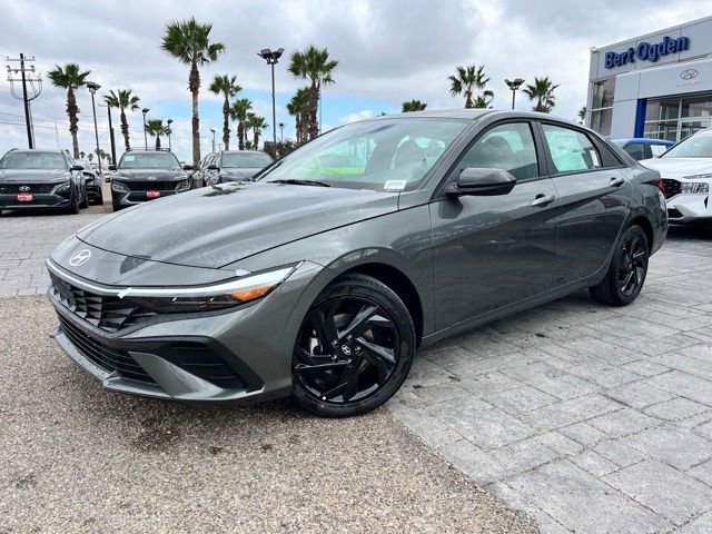 New 2026 Hyundai Elantra Sport w/ Cargo Package FWD image 3