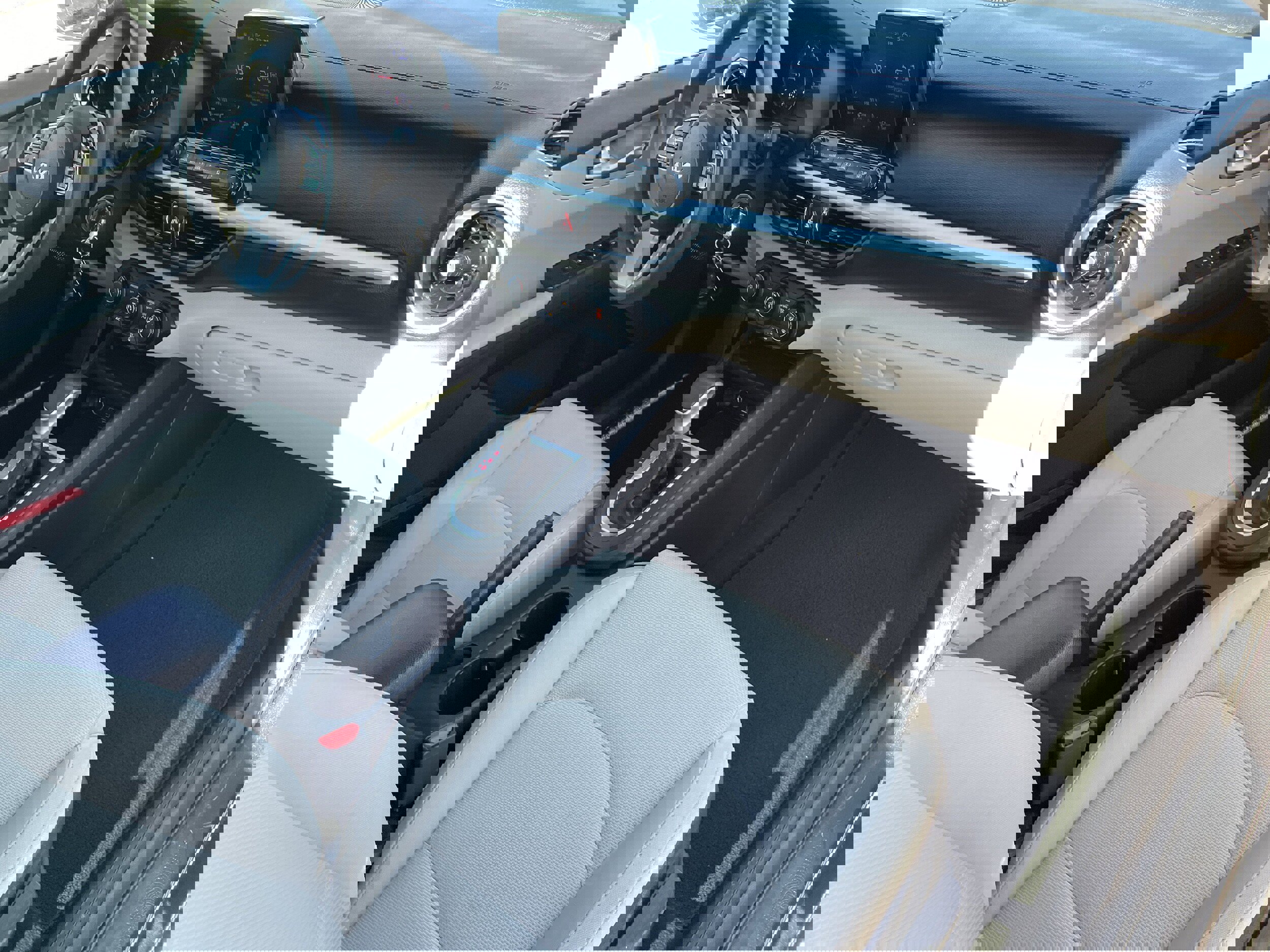 Used 2022 Kia Forte LXS image 11