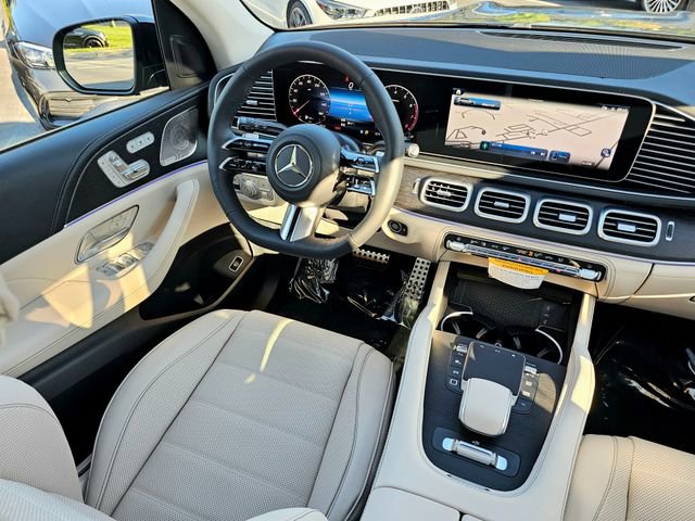 New 2026 Mercedes-Benz GLS 450 4MATIC image 32