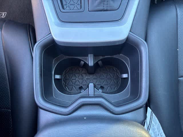 Used 2025 Toyota RAV4 XLE FWD image 17