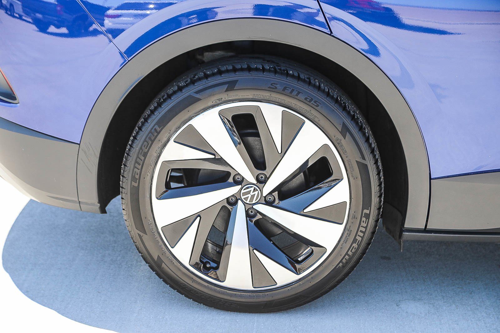 Used 2021 Volkswagen ID.4 Pro S RWD image 11
