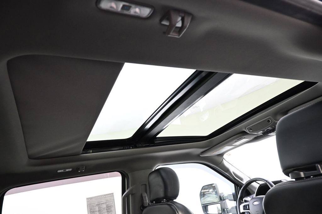 Used 2020 Ford F250 Lariat w/ Lariat Ultimate Package image 13