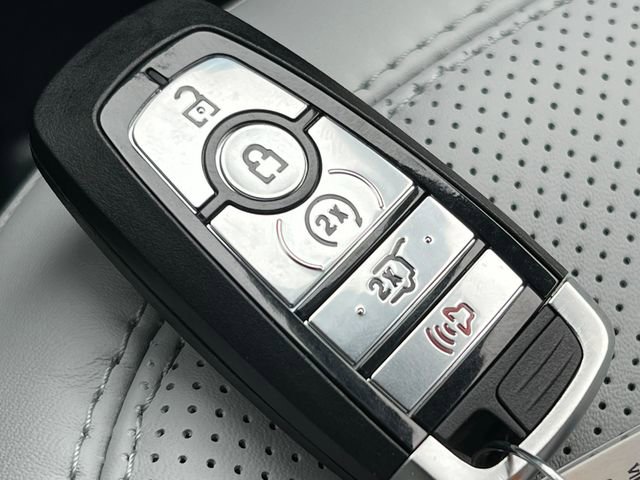 New 2026 Ford Explorer Platinum w/ LUX Leather Package image 33