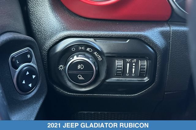 Used 2021 Jeep Gladiator Rubicon AWD/4WD image 30