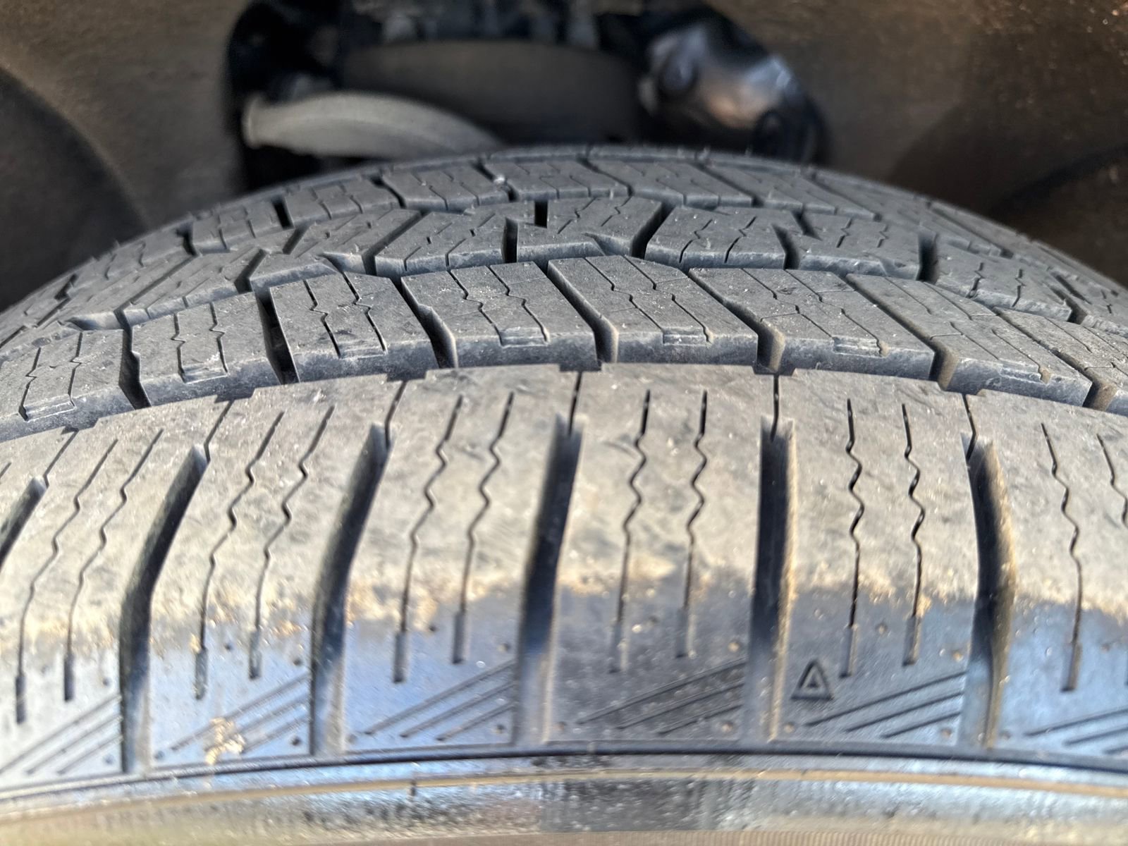 Used 2023 GMC Yukon Denali image 28