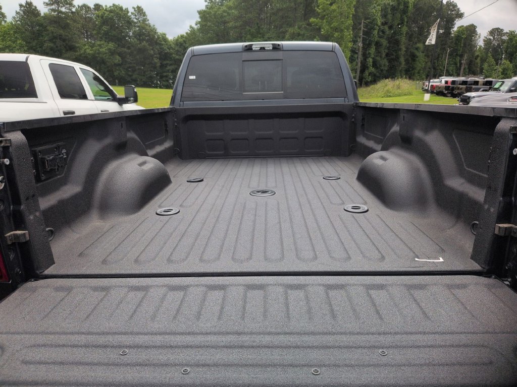 New 2026 RAM 3500 Limited AWD/4WD image 31