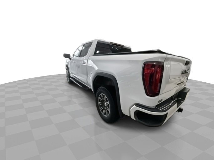 Used 2024 GMC Sierra 1500 AT4 w/ Technology Package image 6