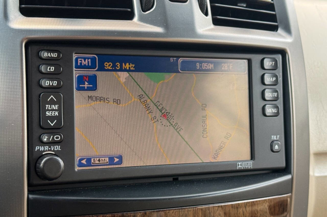 Used 2006 Cadillac XLR V image 40