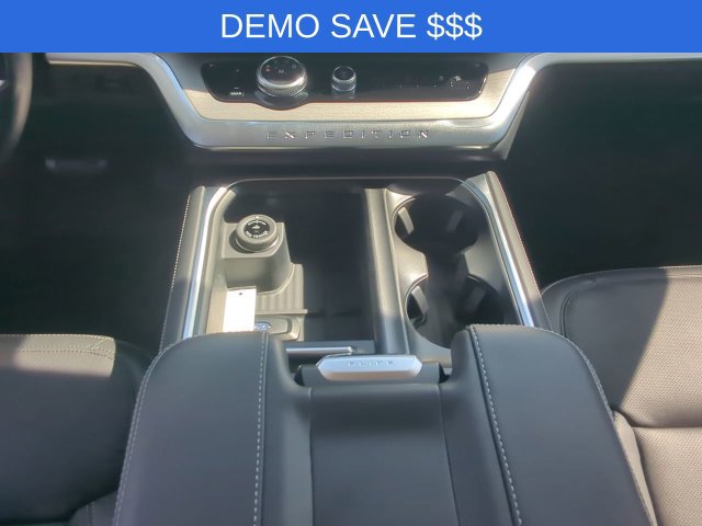 New 2026 Ford Expedition Max Platinum w/ Driver's Package AWD/4WD image 20
