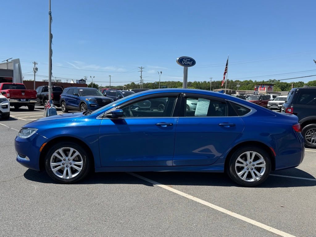 Used 2016 Chrysler 200 Limited FWD image 7