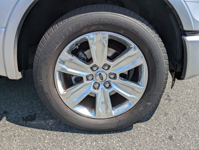 Used 2016 Ford F150 Platinum w/ Equipment Group 701A Luxury RWD image 9