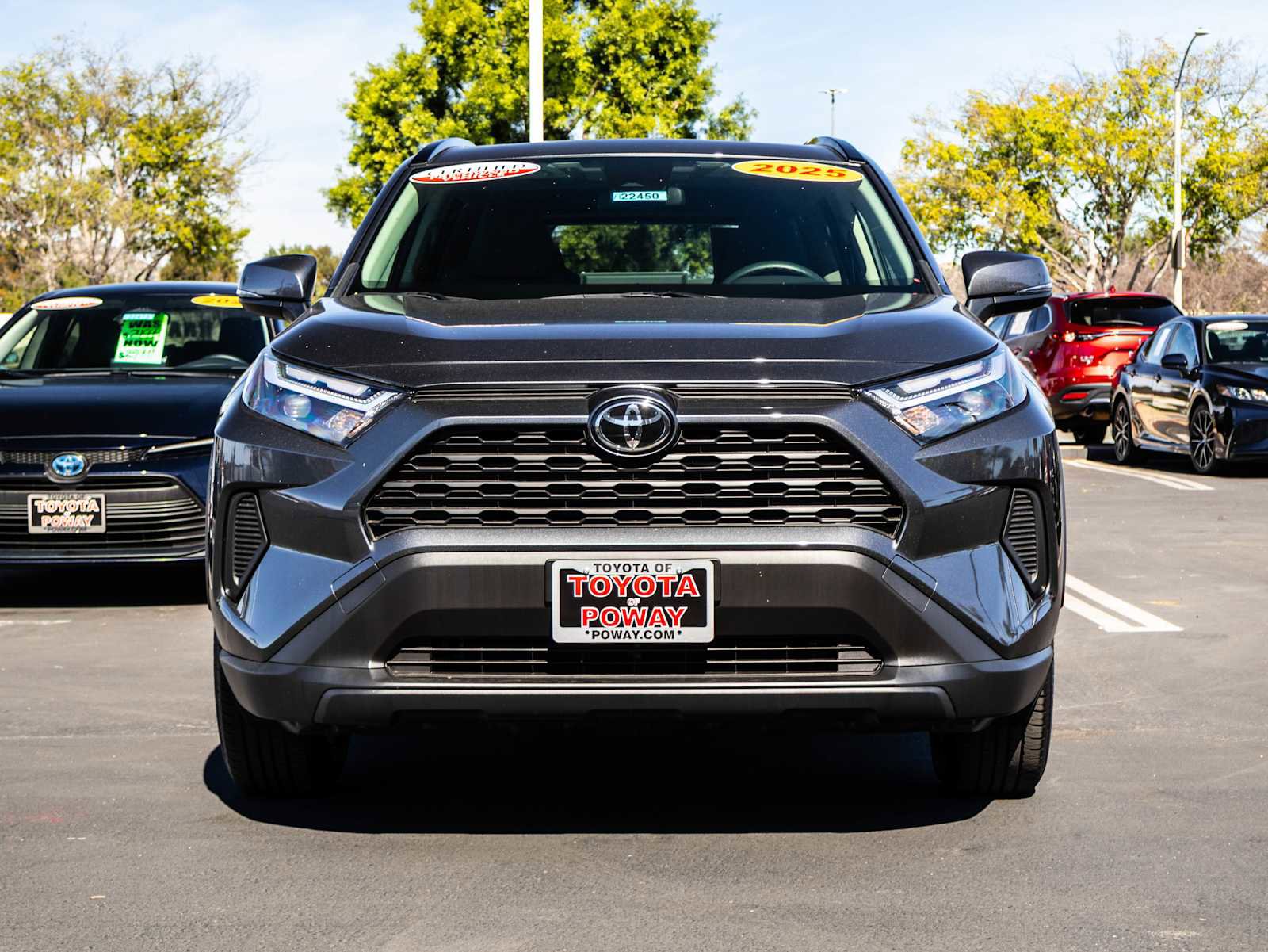 Used 2025 Toyota RAV4 XLE w/ Convenience Package image 2