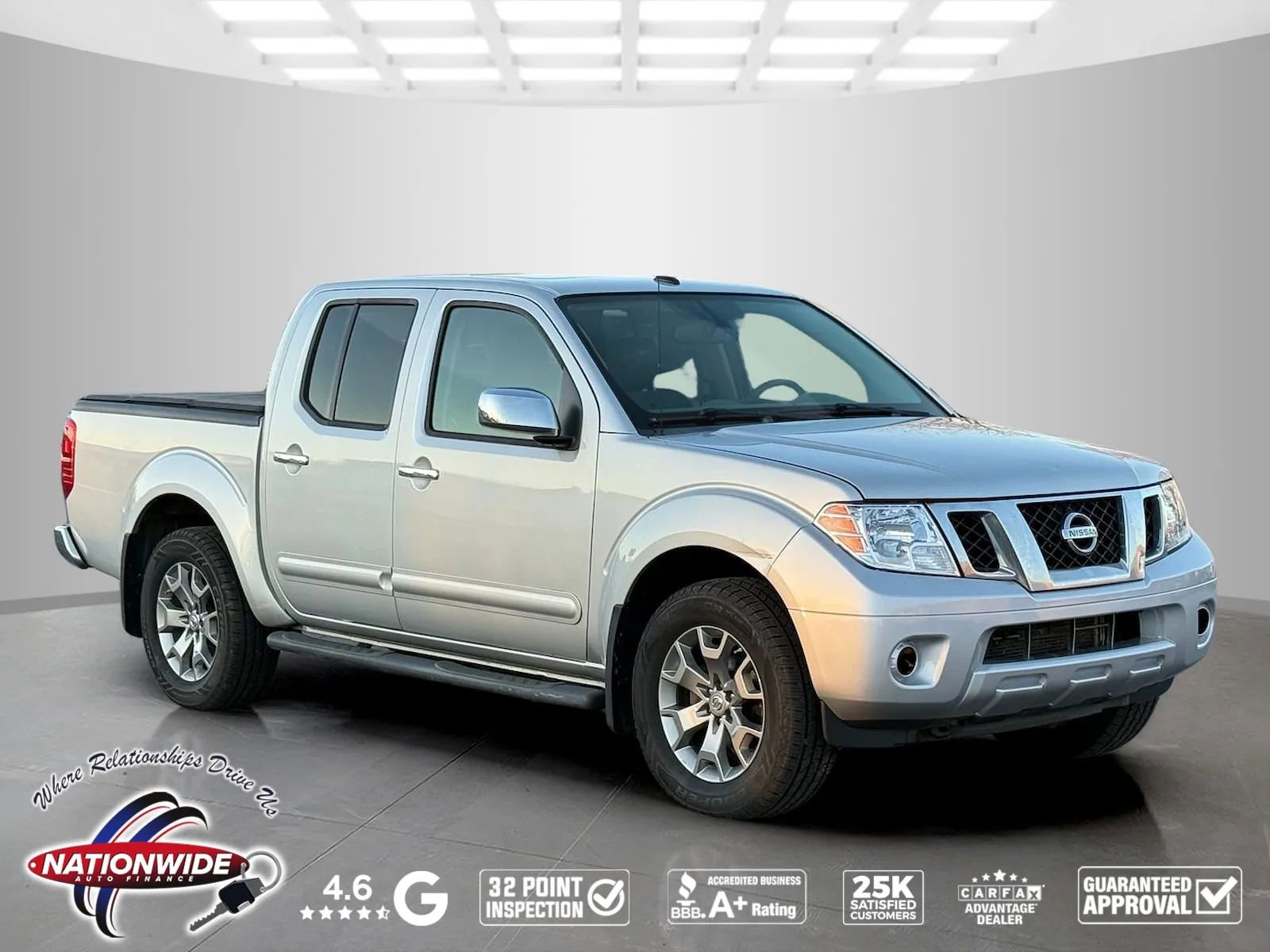 Used 2019 Nissan Frontier SL image 1
