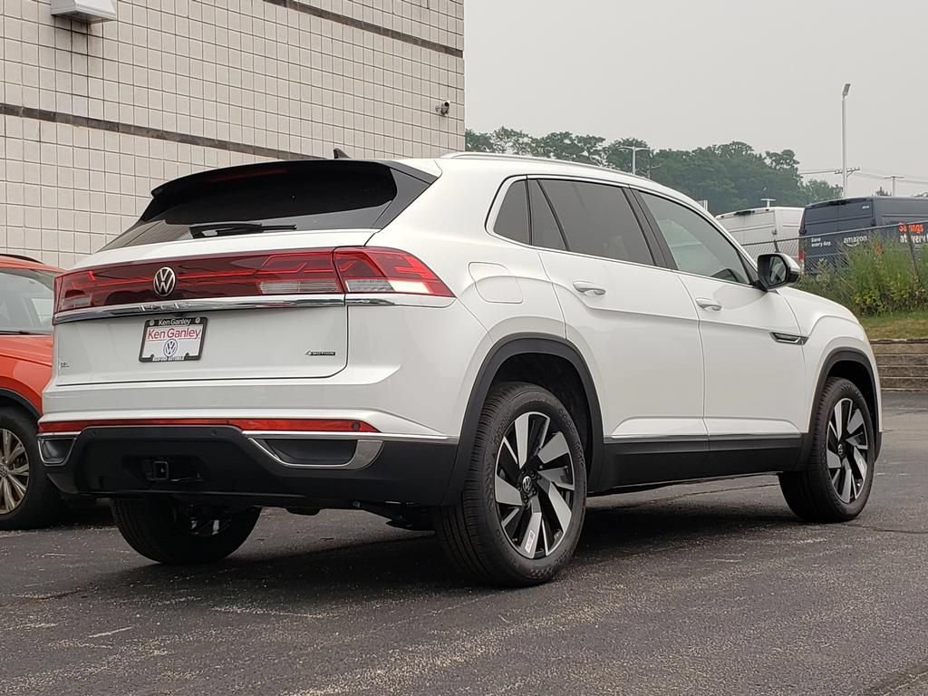 New 2026 Volkswagen Atlas Cross Sport SEL AWD/4WD image 3