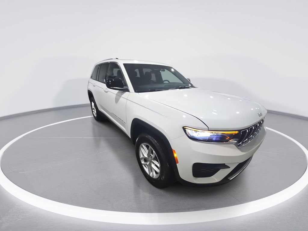 New 2025 Jeep Grand Cherokee Laredo X w/ Trailer Tow Package image 2