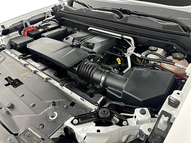 Used 2023 Chevrolet Colorado Z71 w/ Z71 Convenience Package 2 image 27