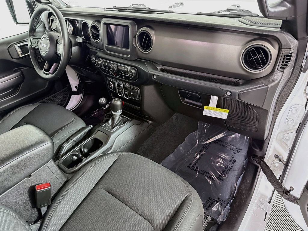 Used 2022 Jeep Gladiator Sport AWD/4WD image 27