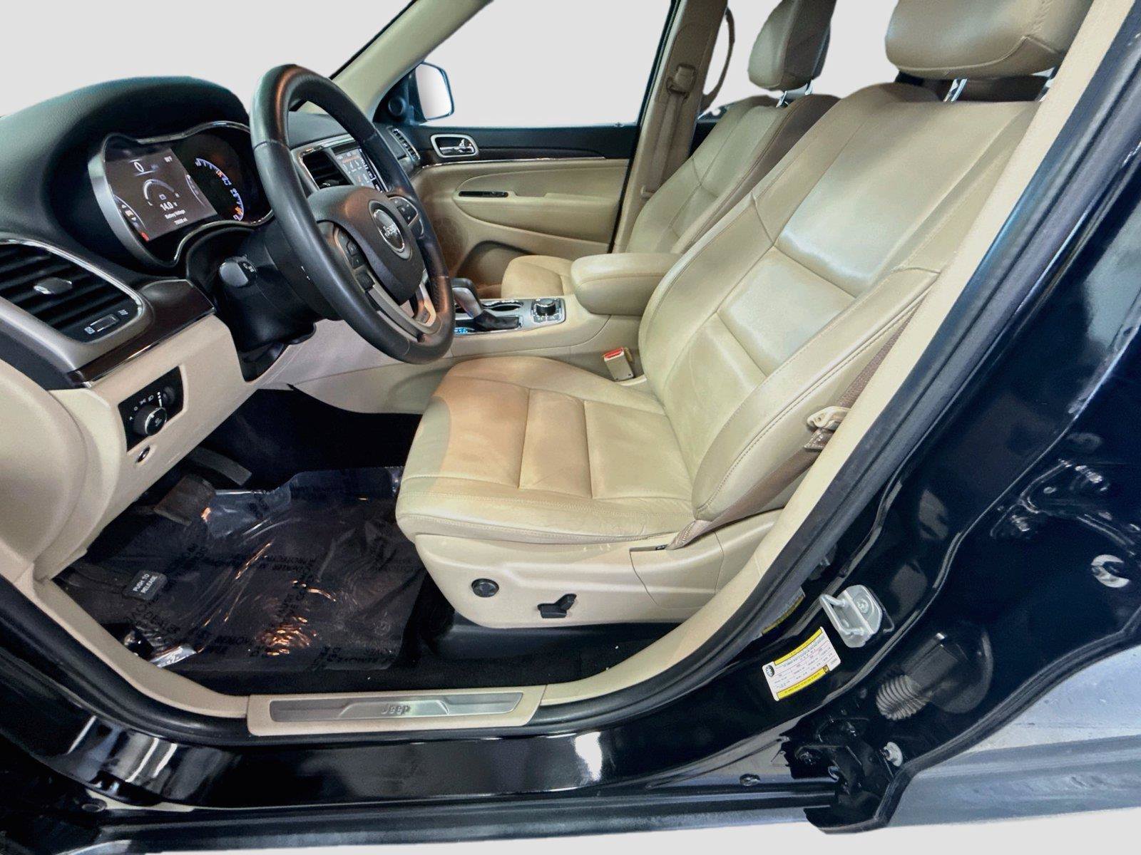 Used 2018 Jeep Grand Cherokee Limited AWD/4WD image 20