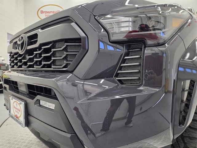 New 2025 Toyota Tacoma TRD Sport image 13