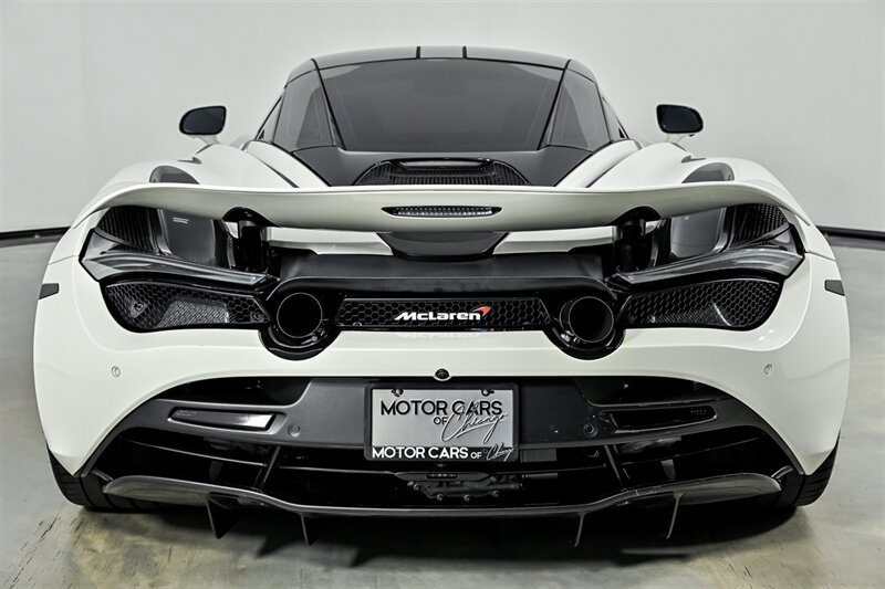 Used 2018 McLaren 720S RWD image 12