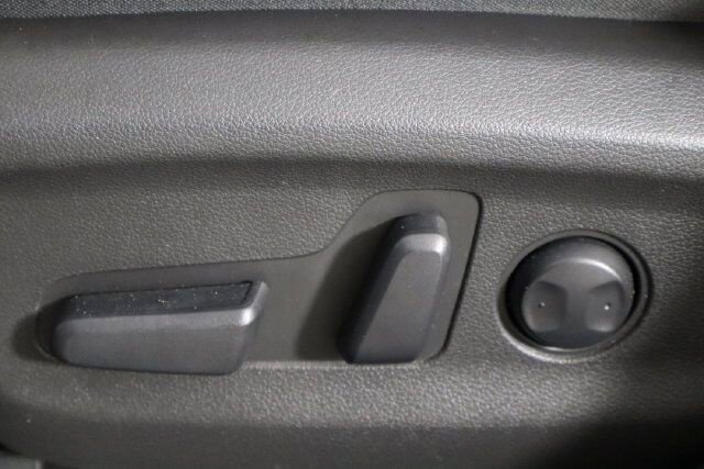 Used 2021 Hyundai Kona Limited FWD image 28