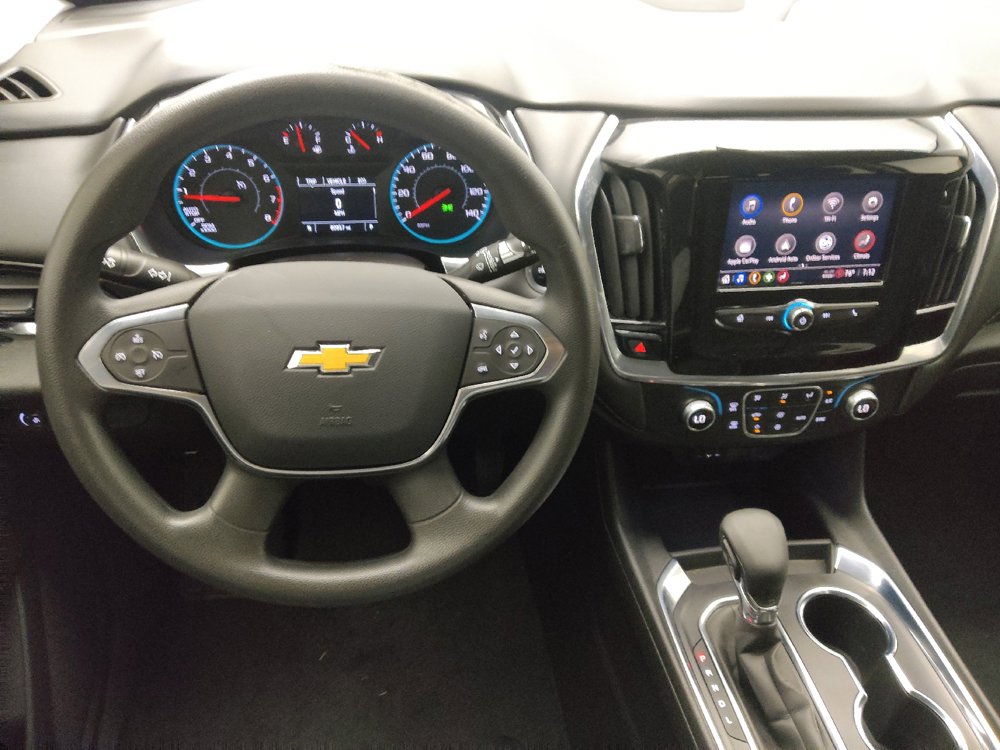 Used 2021 Chevrolet Traverse LS FWD image 22