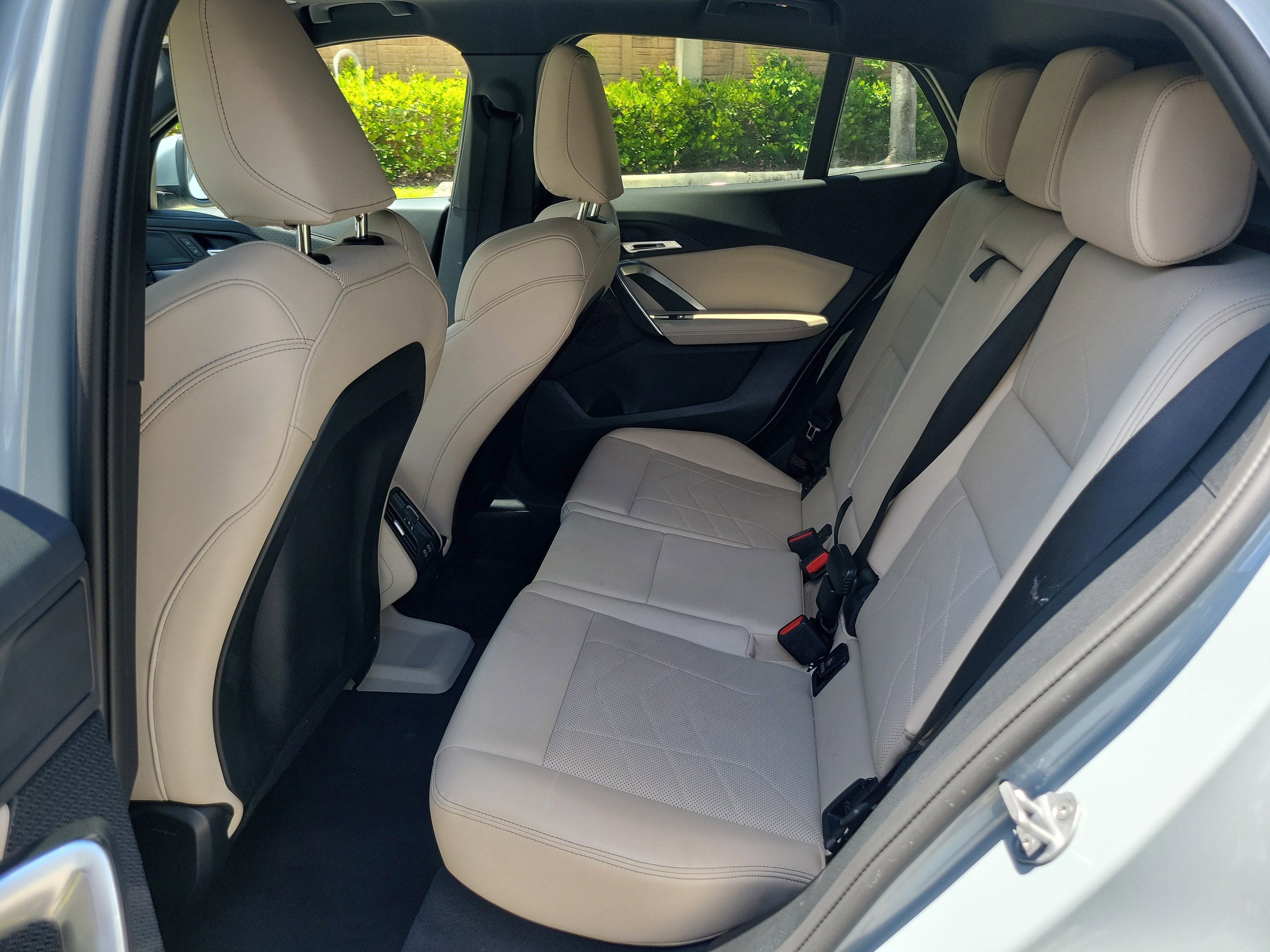 Used 2025 BMW X2 xDrive28i AWD/4WD image 42