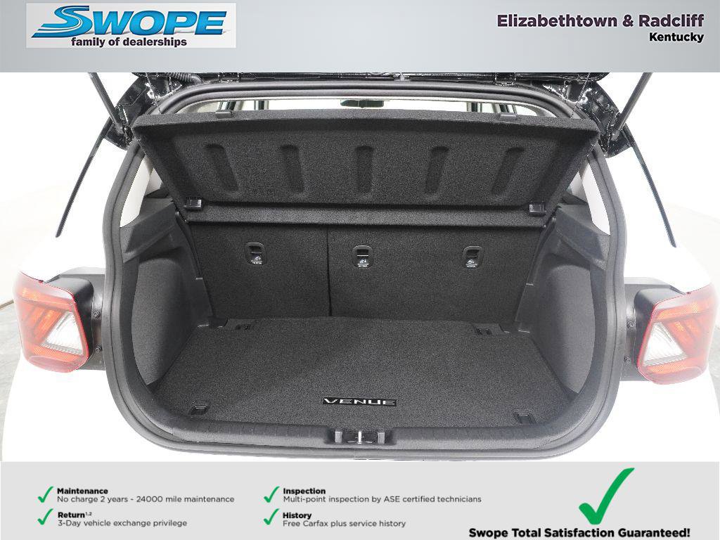New 2026 Hyundai Venue SEL FWD image 24