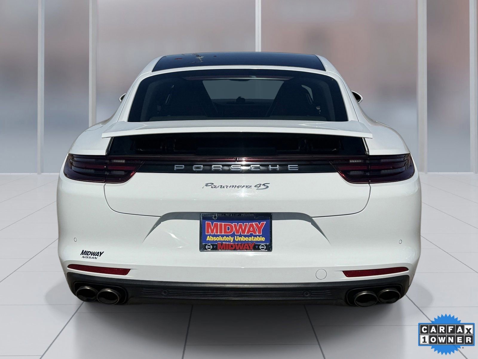 Used 2018 Porsche Panamera 4S image 5