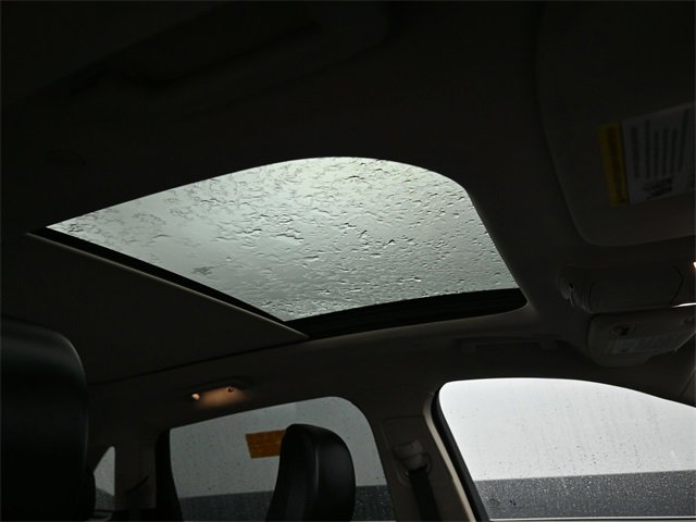 Used 2023 Lincoln Nautilus Reserve w/ Luxury Package image 12