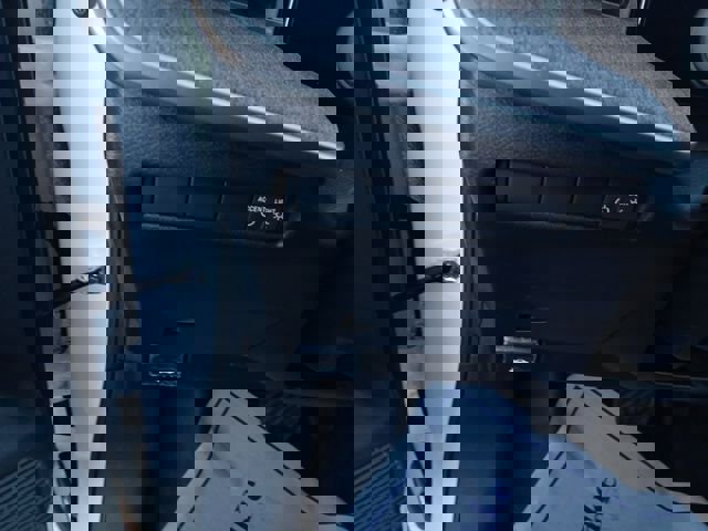 New 2026 Nissan Kicks SV w/ SV Premium Package image 14